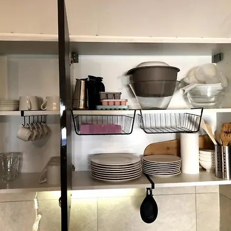 Cinema Apartment *